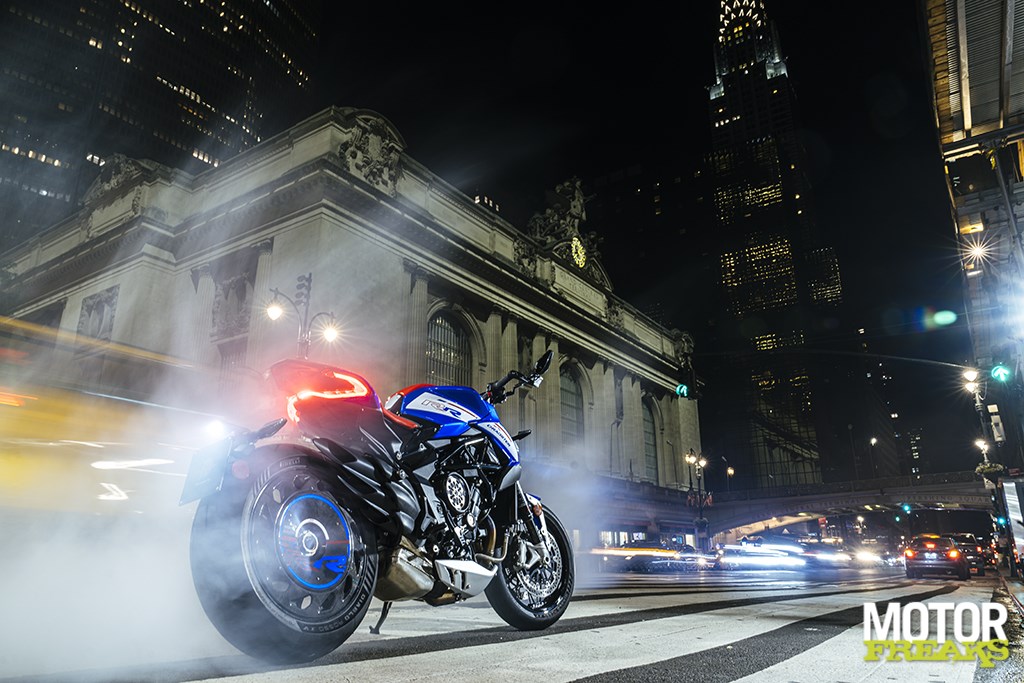 mv_agusta_my24_dragster_rr_scs_america_24-1