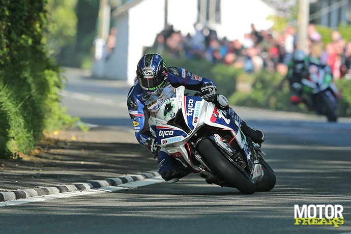 Ian Hutchinson_Tyco_BMW