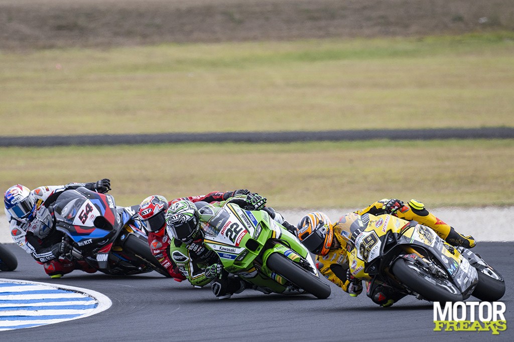 worldsbk_01_phillip_island_alex_lowes_1-1