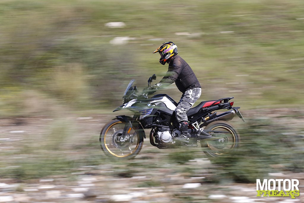 bmw_f_850_gs_action_2