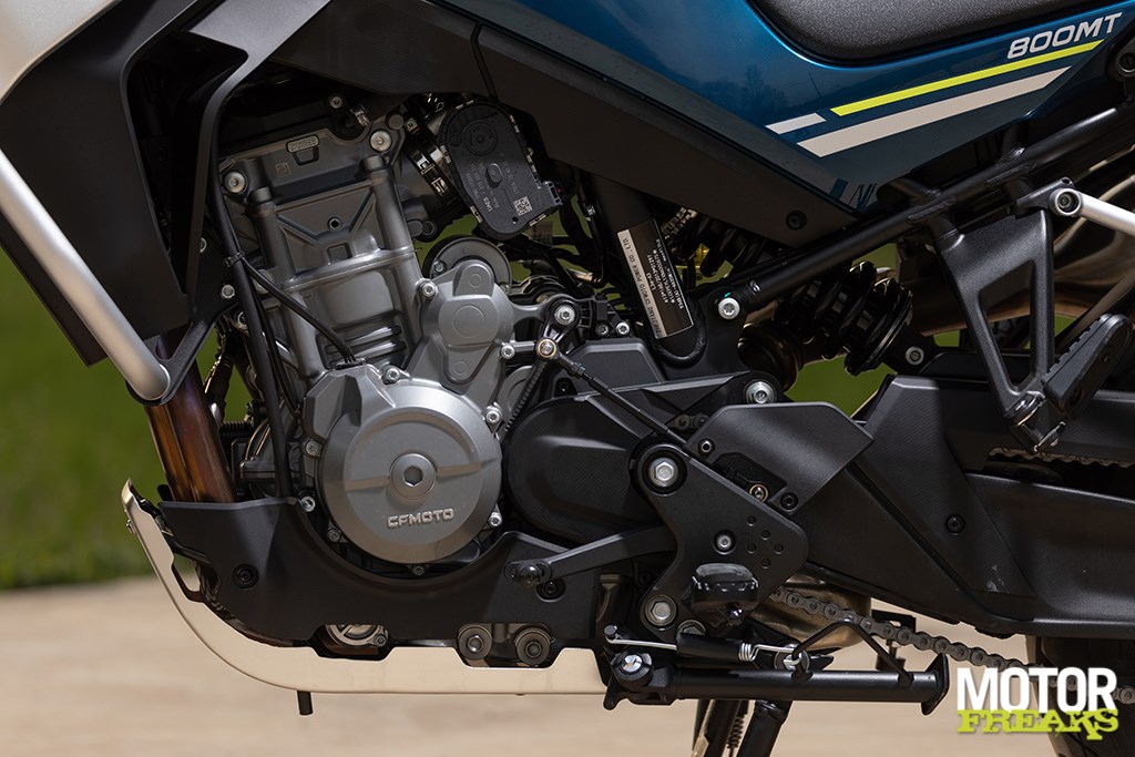 cfmoto_800mt_0035