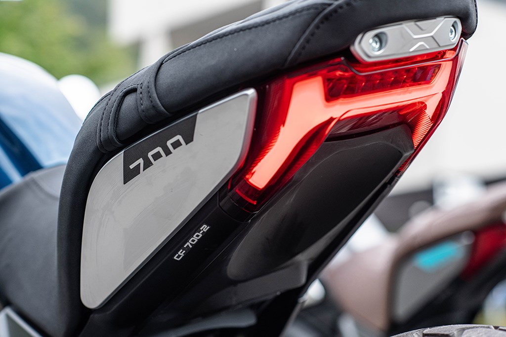 cfmoto_my21_700_cl-x_16