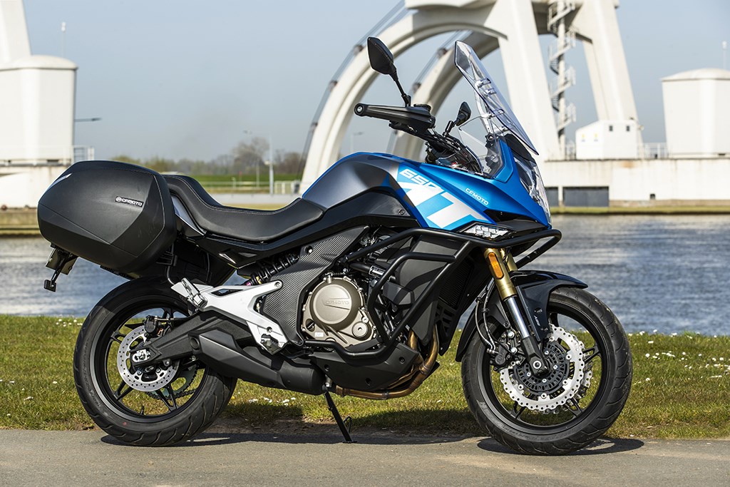 cfmoto_my22_650mt_0285