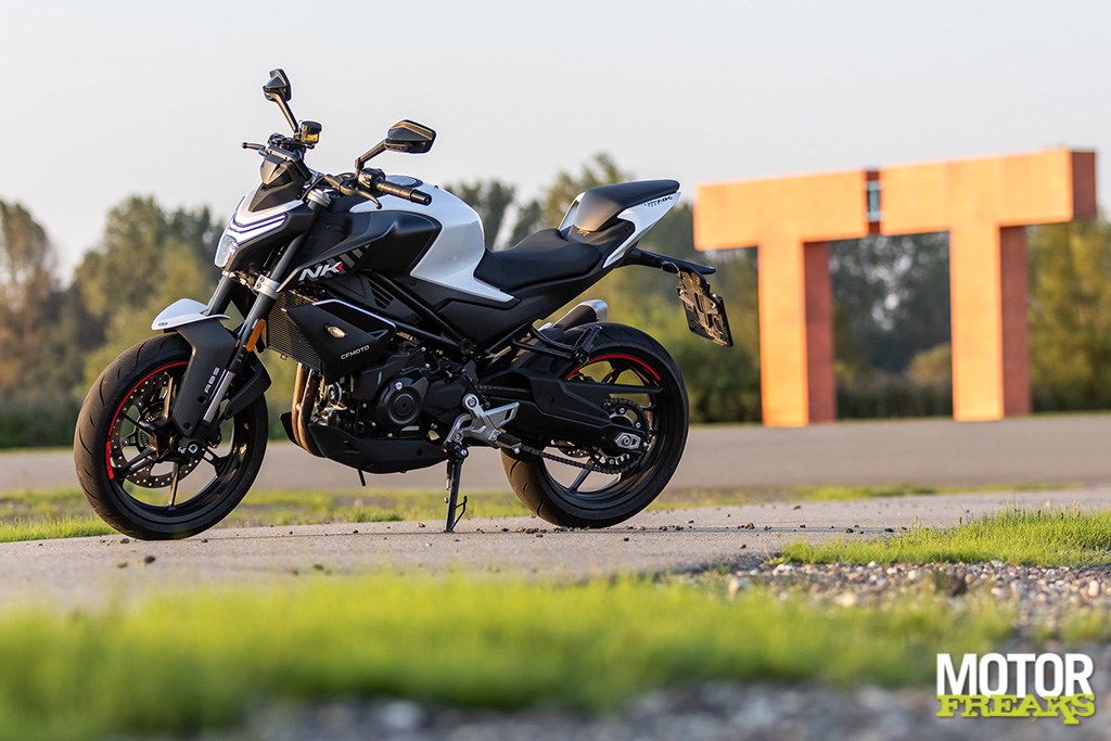 cfmoto_my24_450nk_19