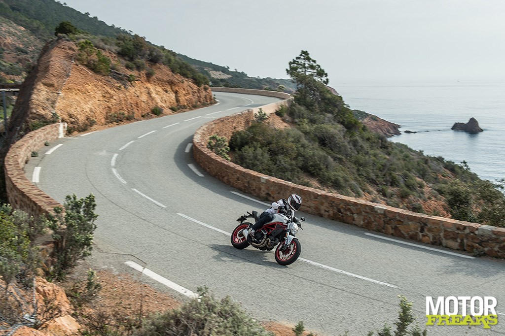 ducati_my17_monster_797_66