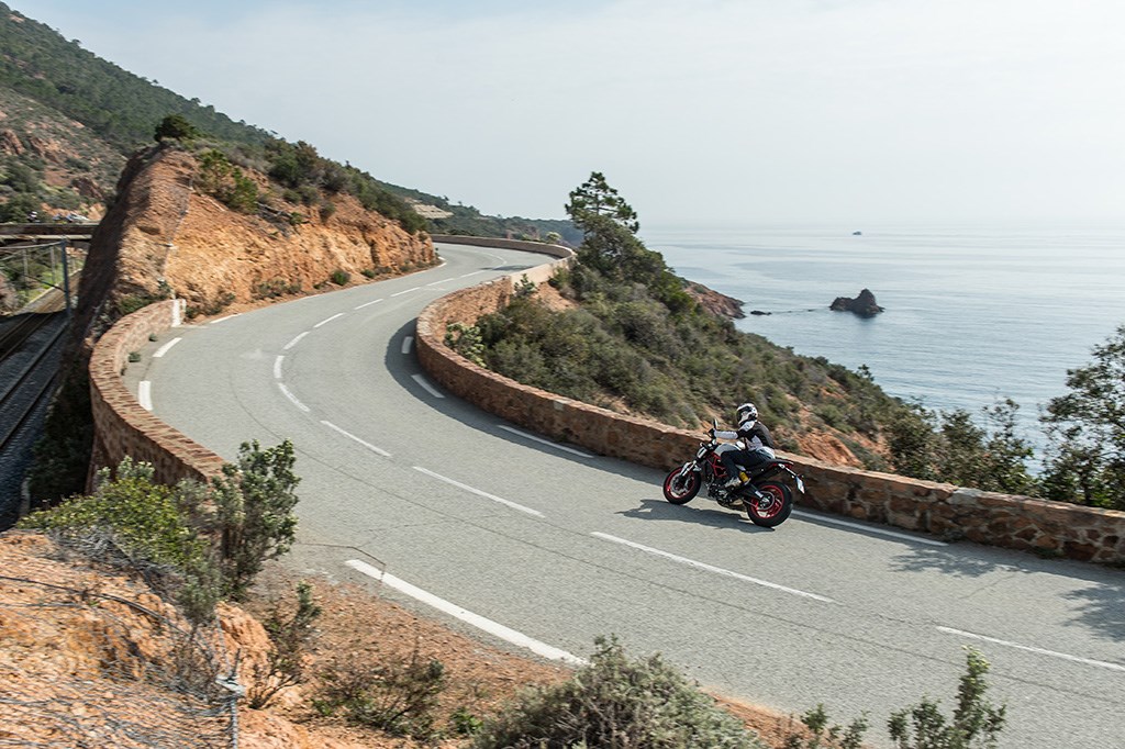 ducati_my17_monster_797_67