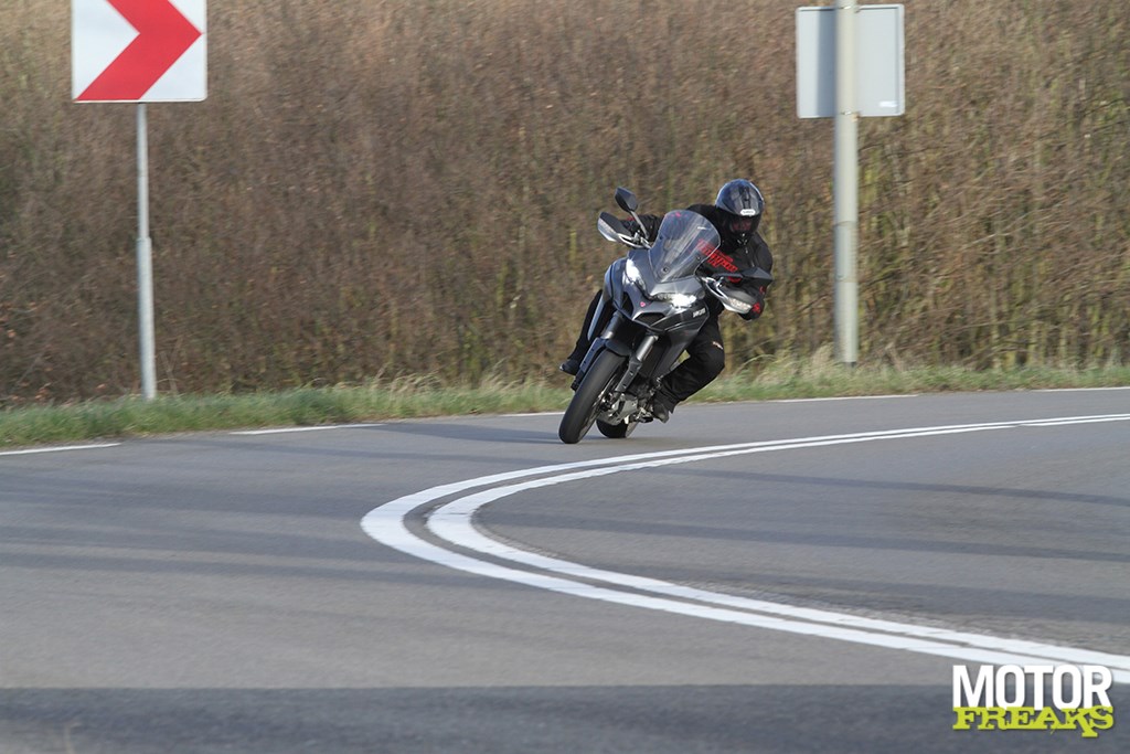 ducati_my18_mts_1260_s_10