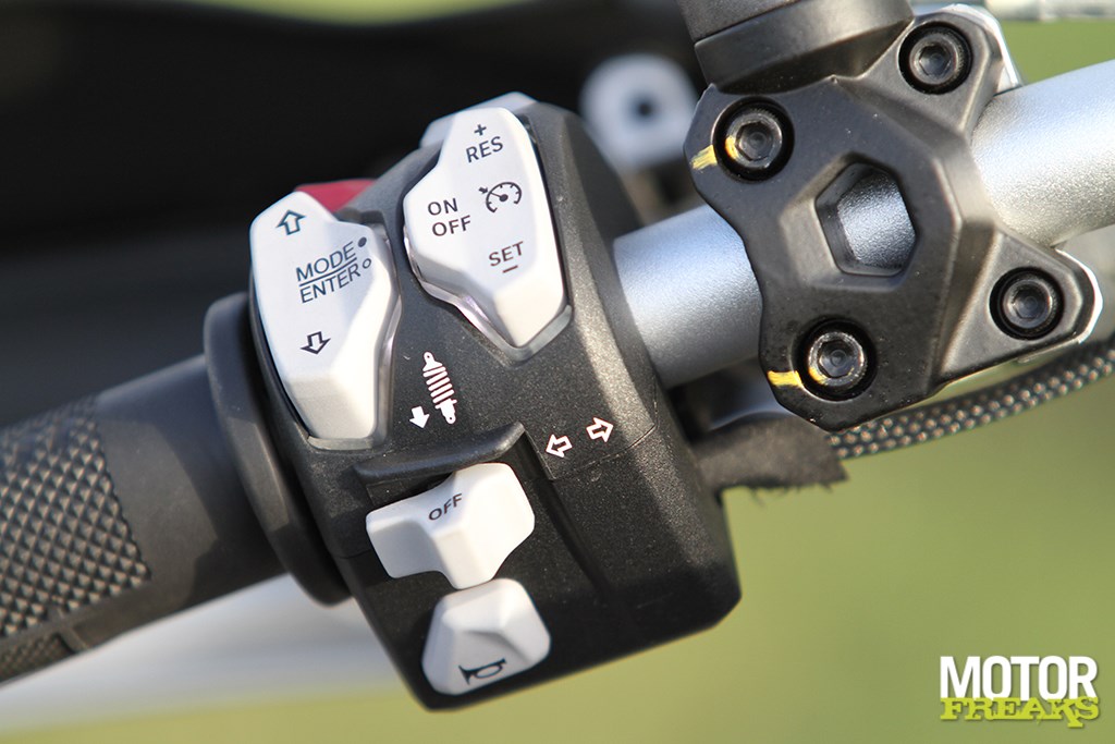 ducati_my18_mts_1260_s_26