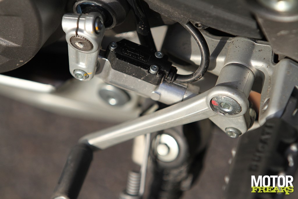 ducati_my18_mts_1260_s_35