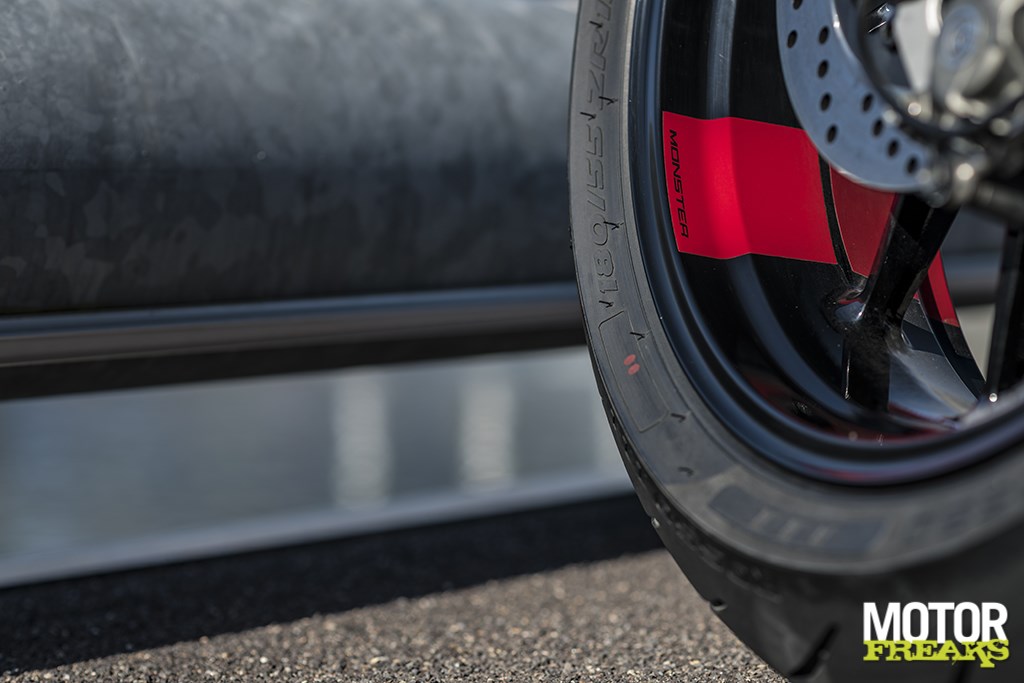 ducati_my21_monster_17