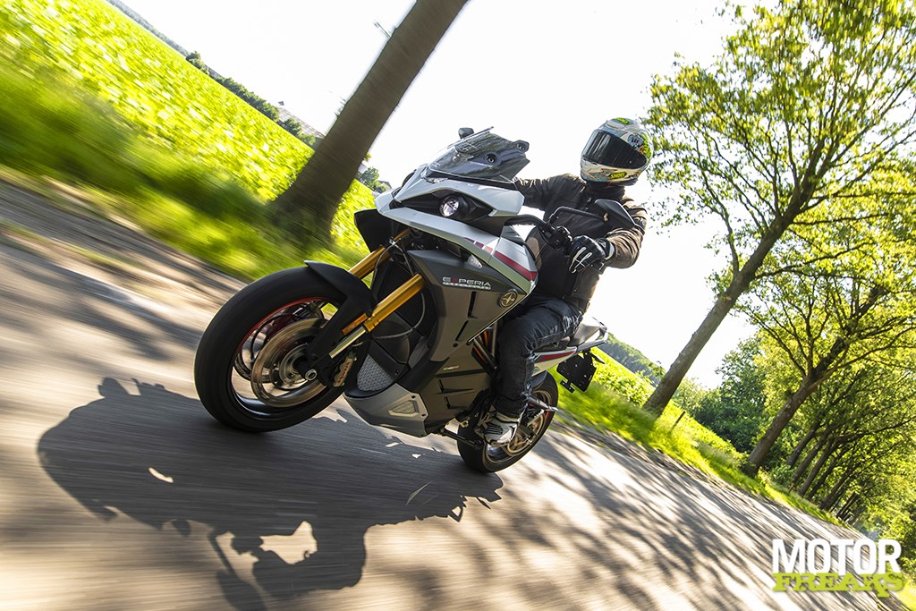 energica_my22_experia_4