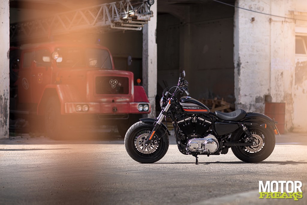 h-d_forty_eight_special_1309