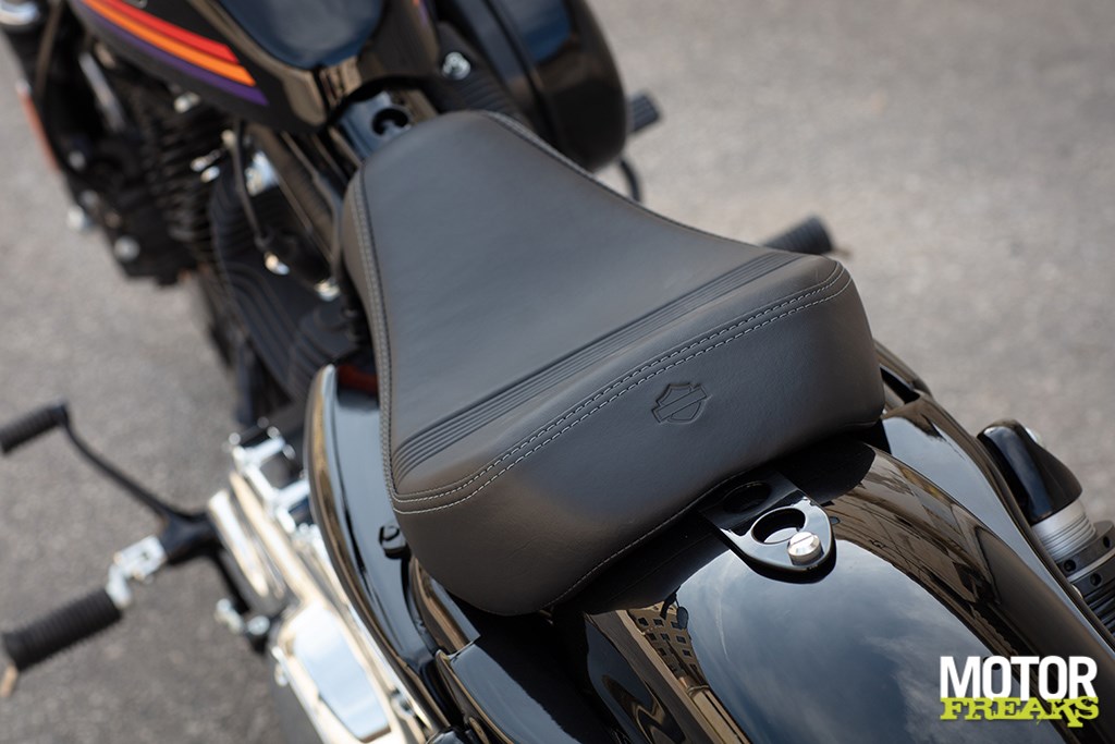 h-d_forty_eight_special_1326