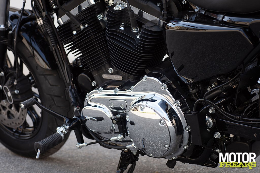 h-d_forty_eight_special_1327