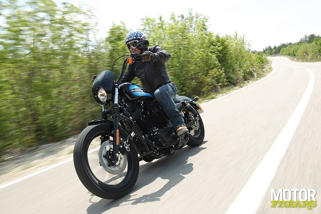 h-d_iron_1200_b32a3163