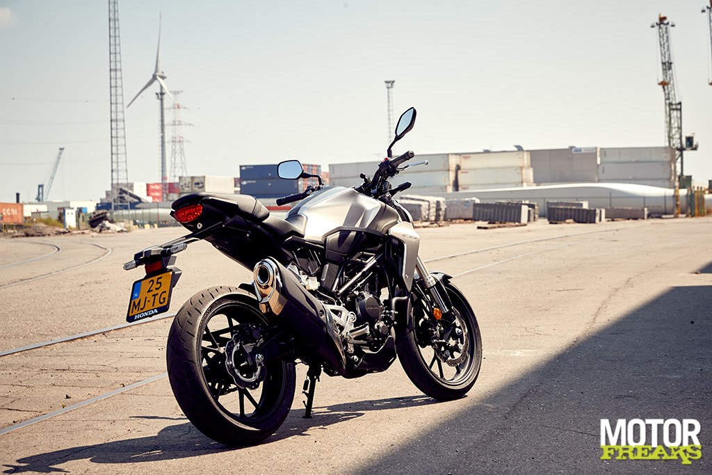 honda_my18_cb300r_16