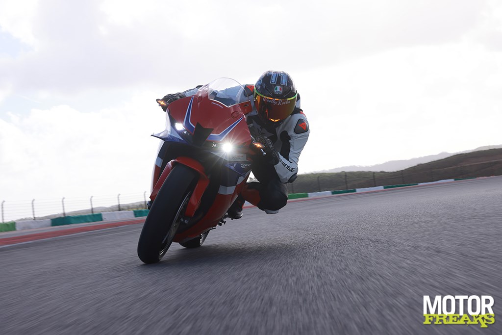 honda_my24_cvr600rr_15