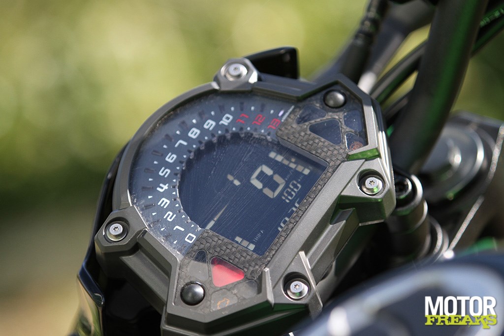 kawasaki_my17_z900_13-1
