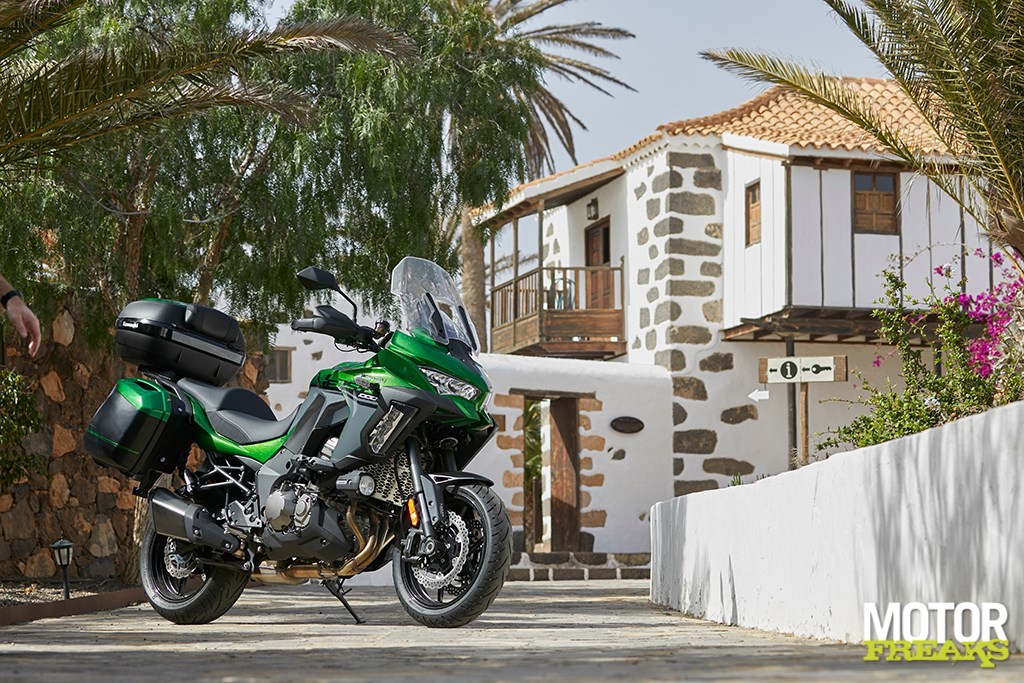 kawasaki_my19_versys_1000_se_28