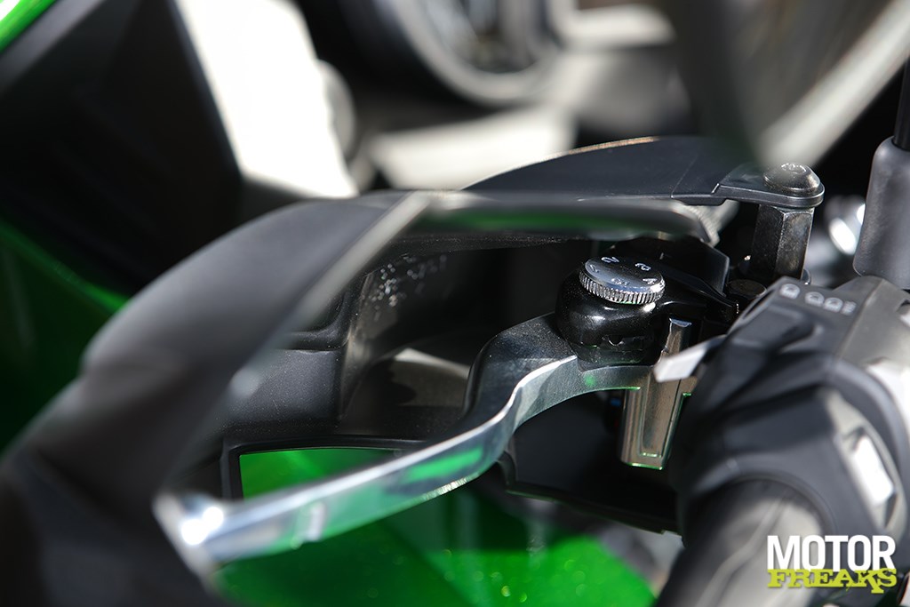 kawasaki_my19_versys_1000_se_60