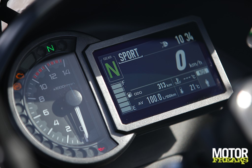 kawasaki_my19_versys_1000_se_62