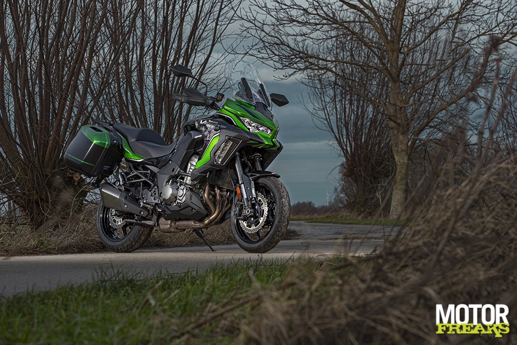 kawasaki_my21_versys_1000_se_011