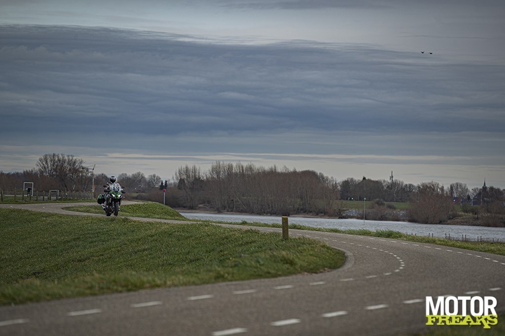 kawasaki_my21_versys_1000_se_025