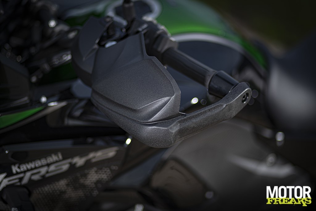 kawasaki_my21_versys_1000_se_046