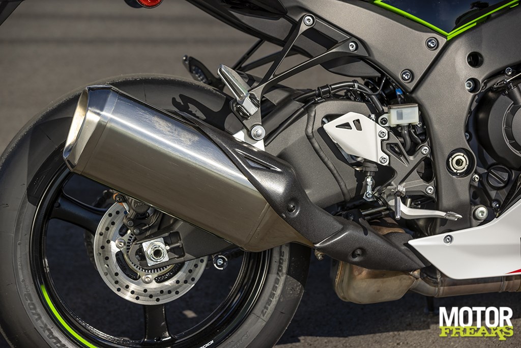 kawasaki_my21_zx-10r_8