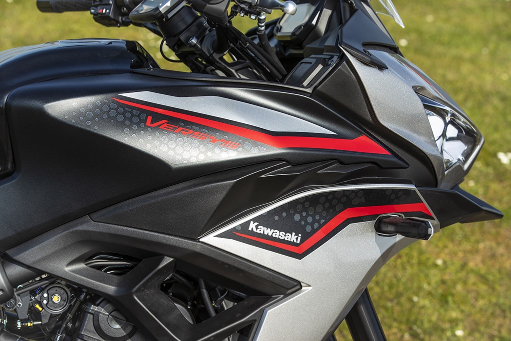 kawasaki_my22_versys_650_0346
