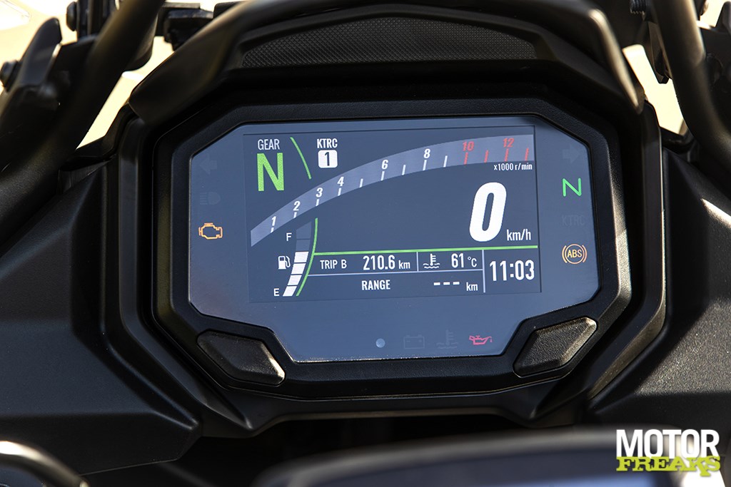 kawasaki_my22_versys_650_0372