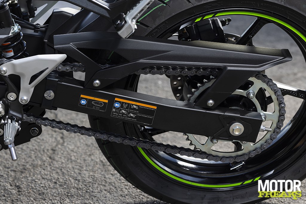 kawasaki_my24_ninja500_23