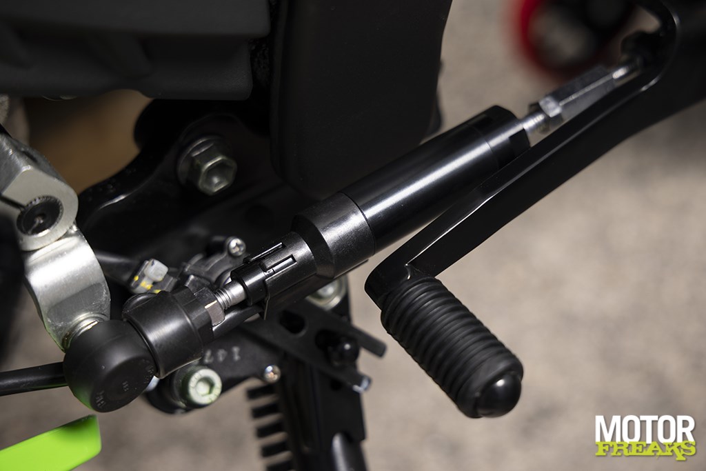 kawasaki_my24_ninja_zx-4rr_32