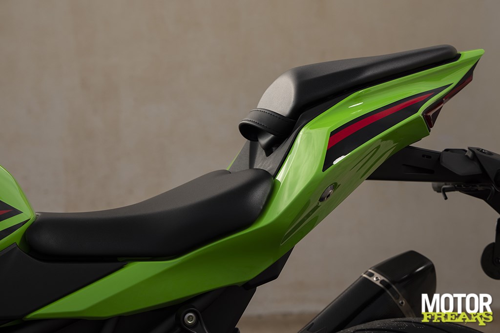 kawasaki_my24_ninja_zx-4rr_35
