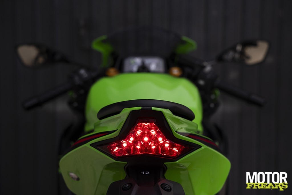 kawasaki_my24_ninja_zx-4rr_48