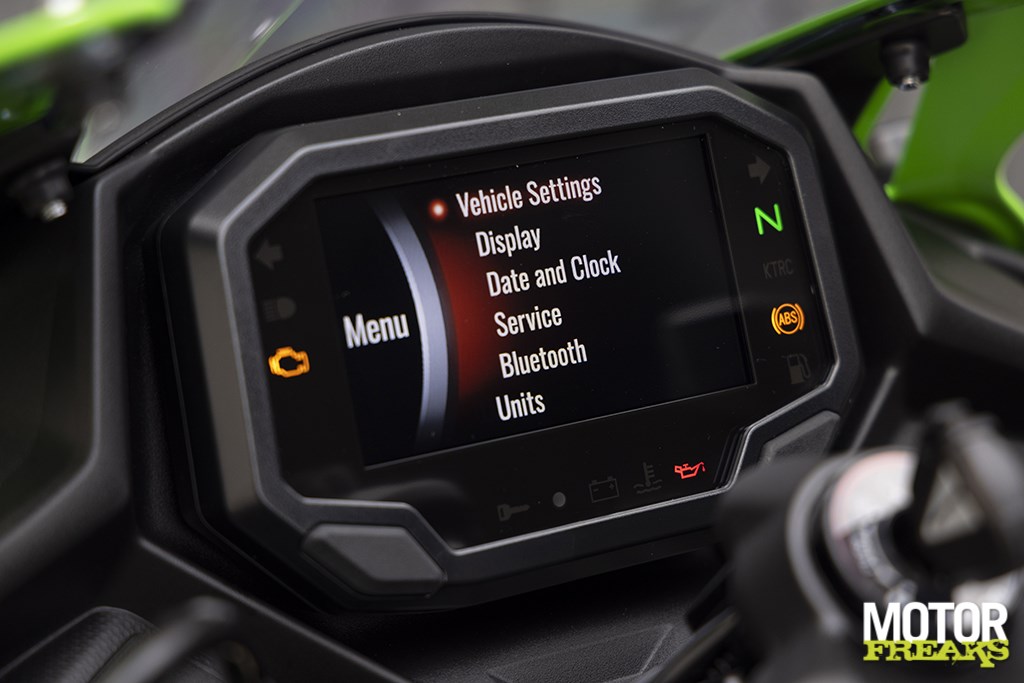 kawasaki_my24_ninja_zx-4rr_51