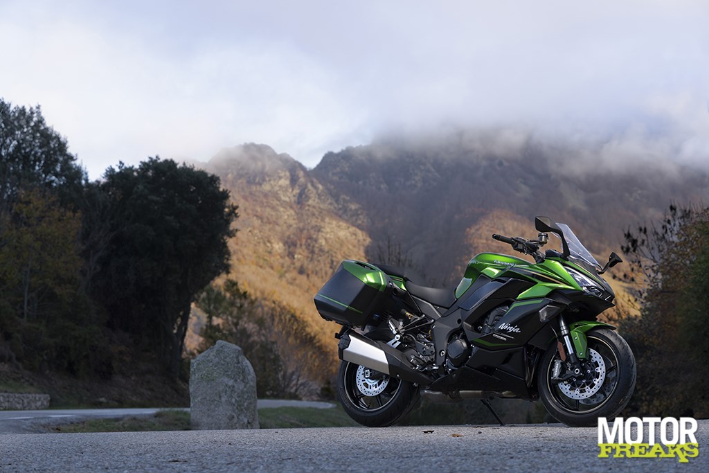 kawasaki_my25_ninja_1100_sx_se_30