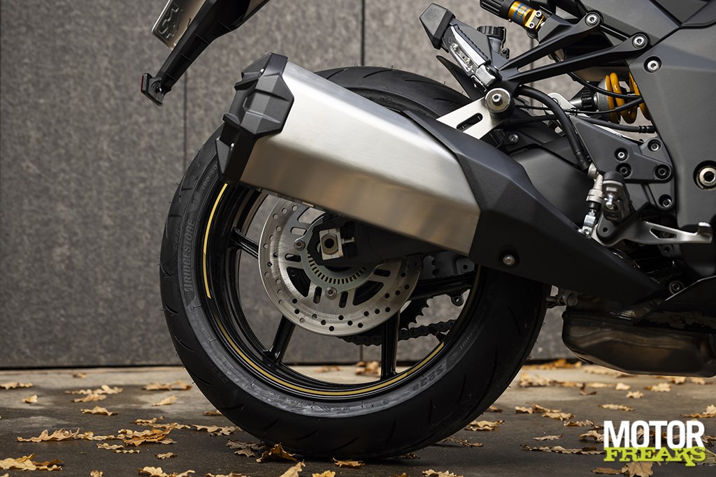 kawasaki_my25_ninja_1100_sx_se_41