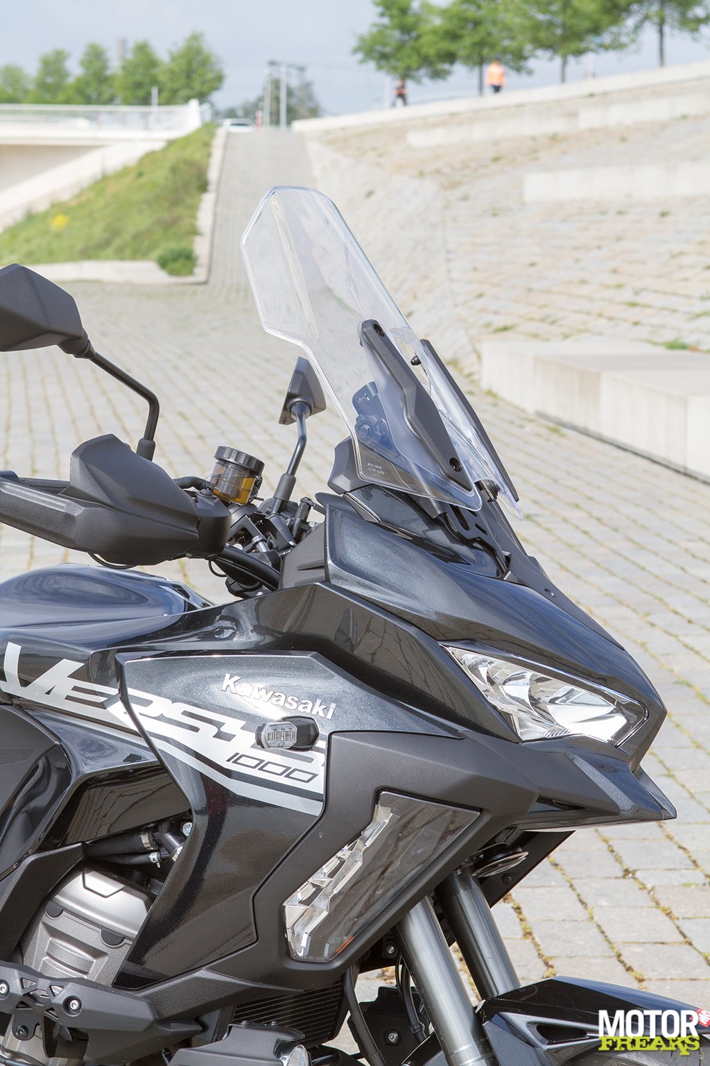 kawasaki_versys_1000_11