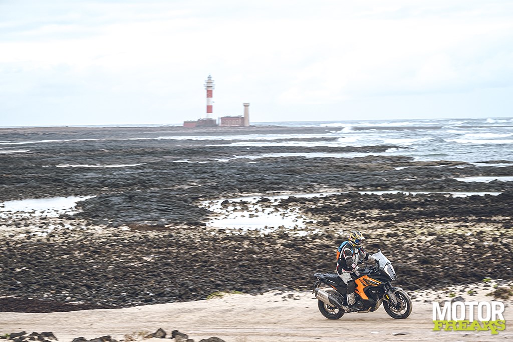 ktm_my21_super_adventure_s_12
