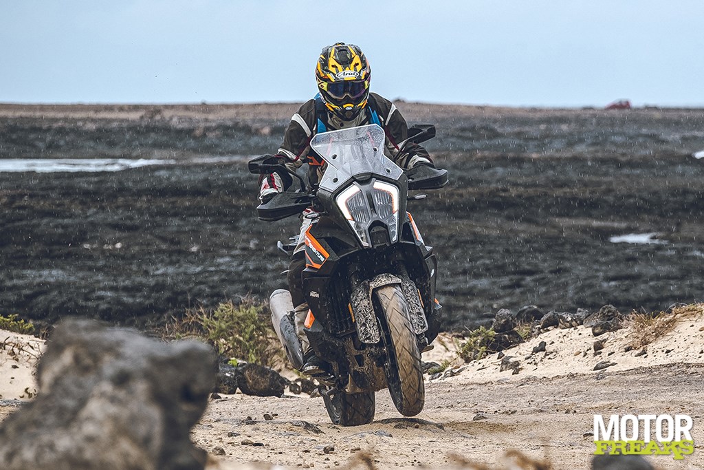ktm_my21_super_adventure_s_13