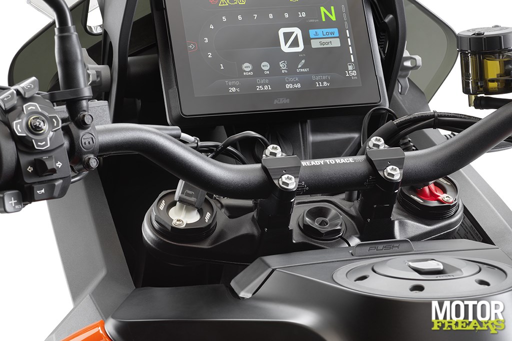 ktm_my21_super_adventure_s_32