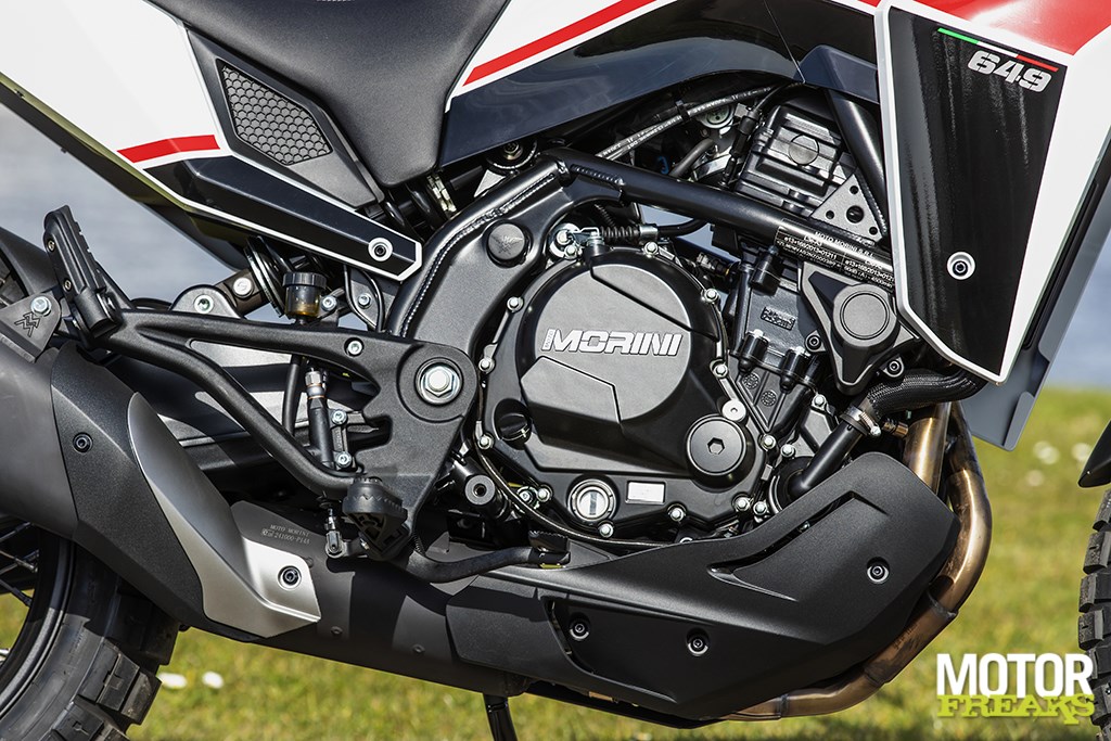 moto_morini_my22_x-cape_0407