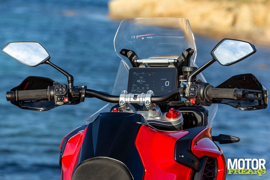 mv_agusta_enduro_veloce_38