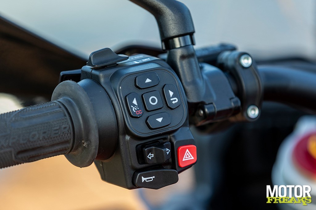 mv_agusta_enduro_veloce_42