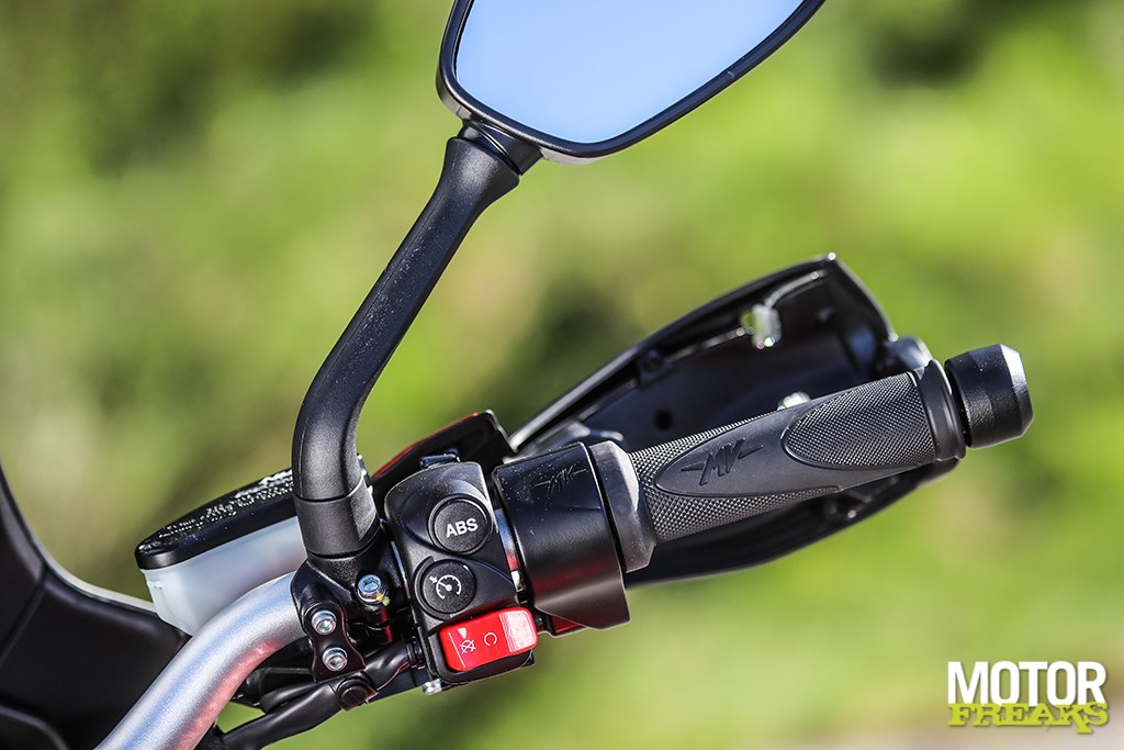 mv_agusta_turismo_veloce_800_lusso_60