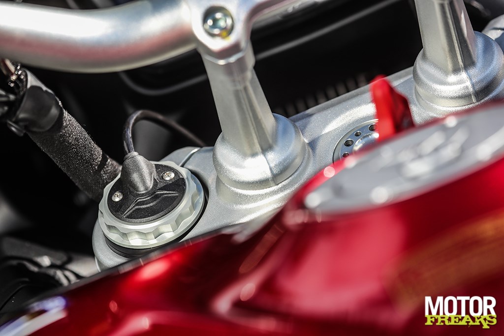 mv_agusta_turismo_veloce_800_lusso_62