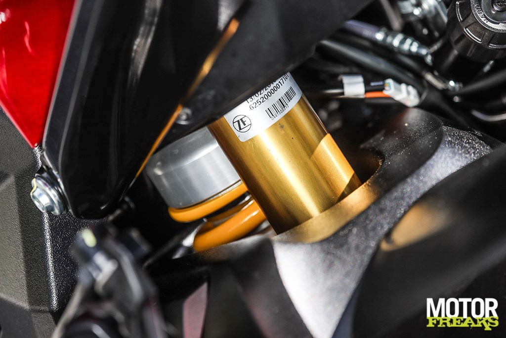 mv_agusta_turismo_veloce_800_lusso_65