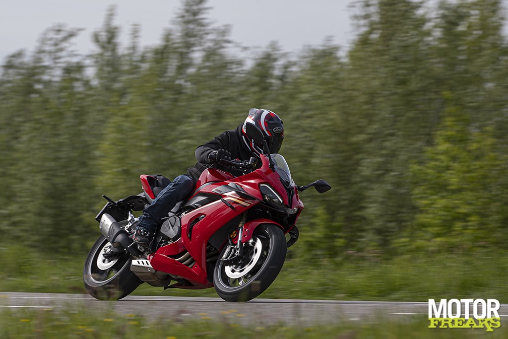 qjmotor_srk_800_rr_01