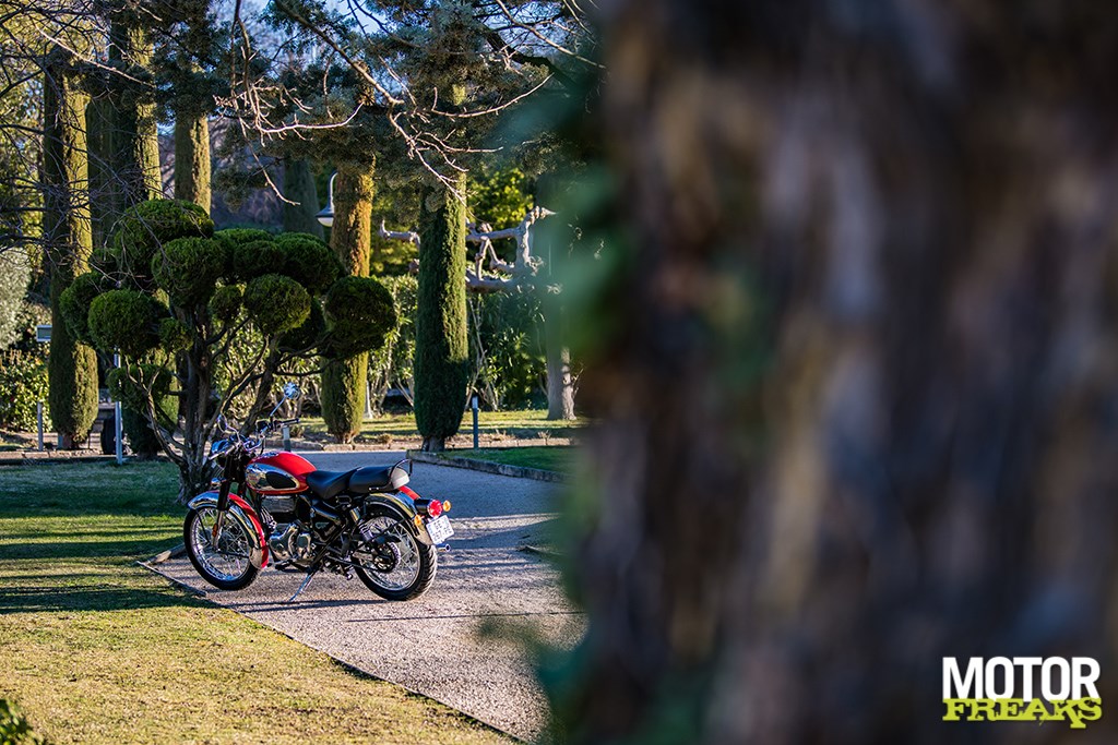 royal_enfield_classic_350_7